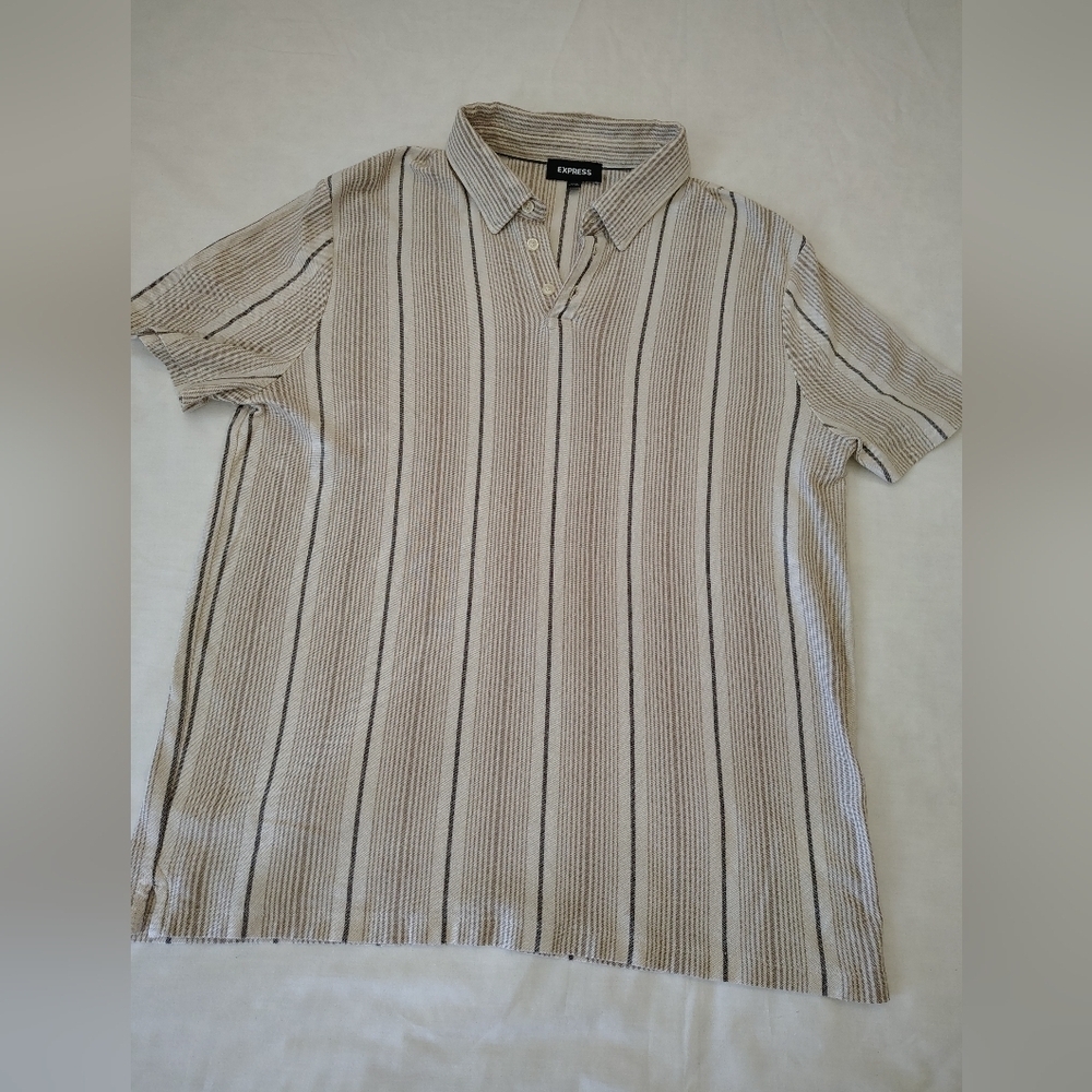 Express Cream and Black Polo Shirt with Vertical Stripes Size XL